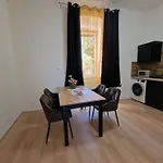 Apartment Oli