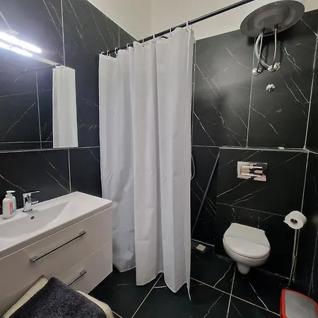 Oli Apartamento Pula